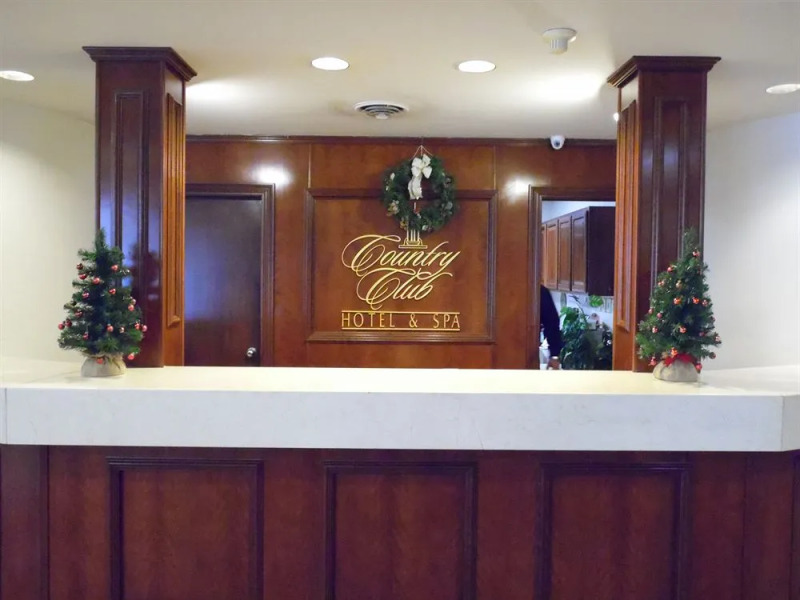 Regalia Hotel & Conference Center