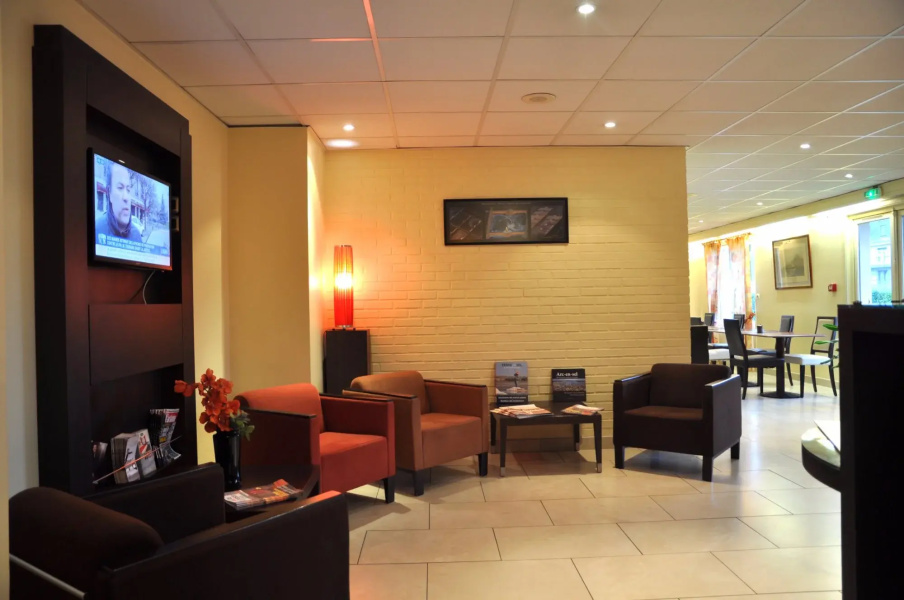Hôtel Kyriad Nantes Est - Carquefou
