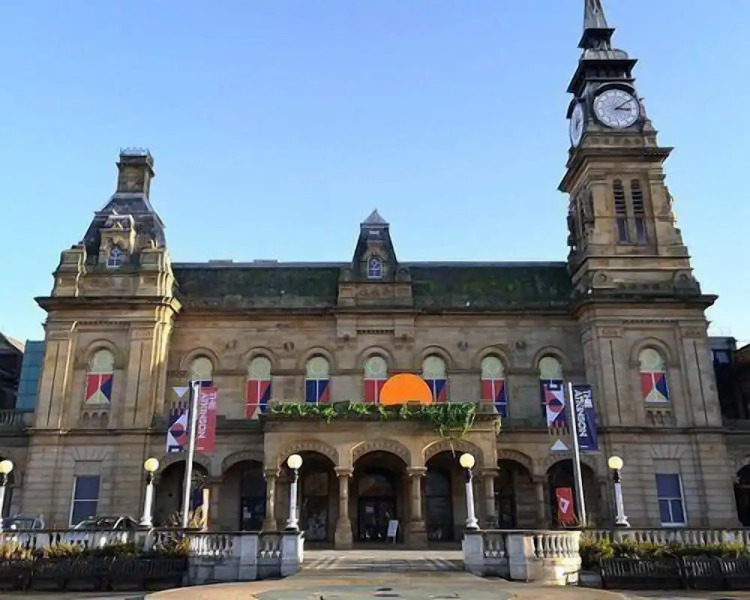 Beach House Courtyard 1 bed