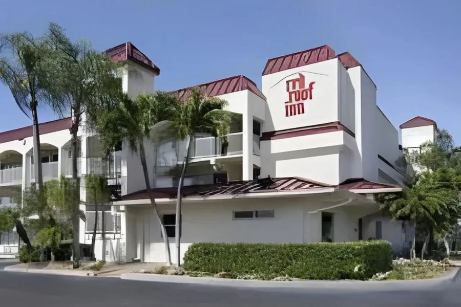 Gulfcoast Inn Naples