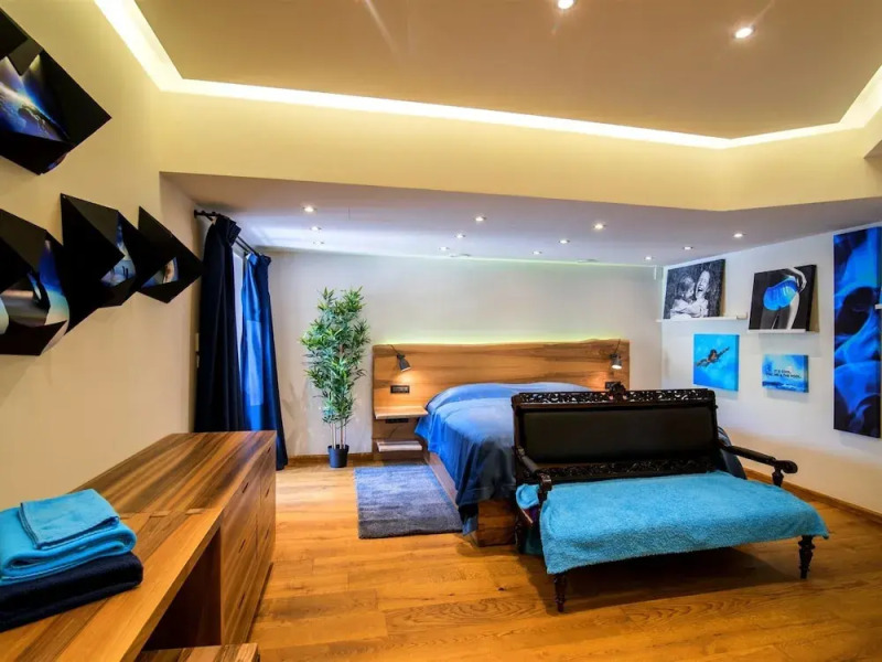 Villa in Porec With Private Pool & Garden