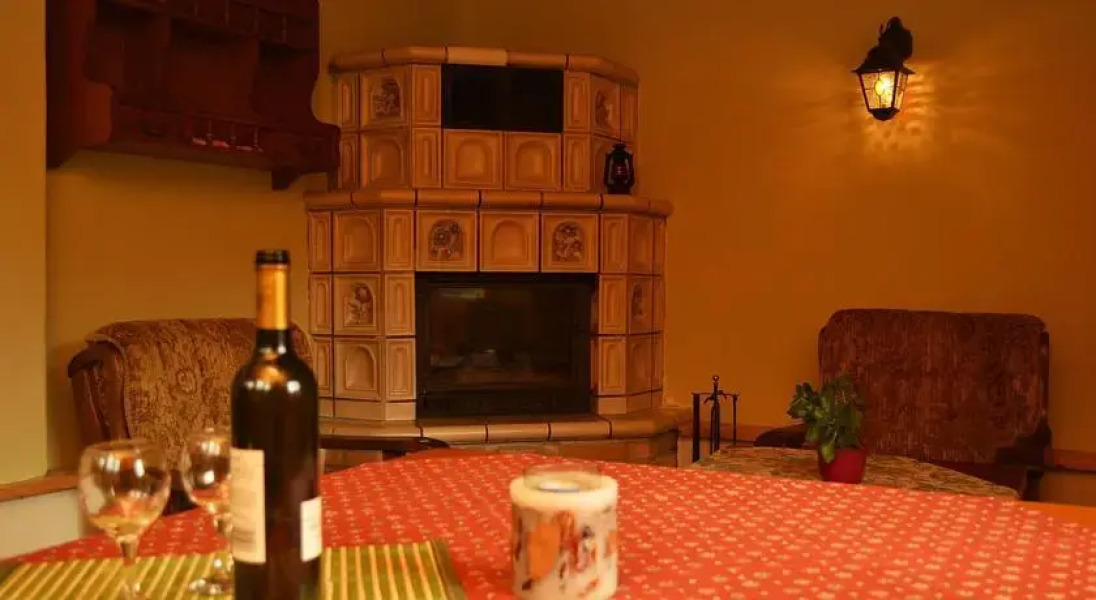 Almaliget Apartmanház