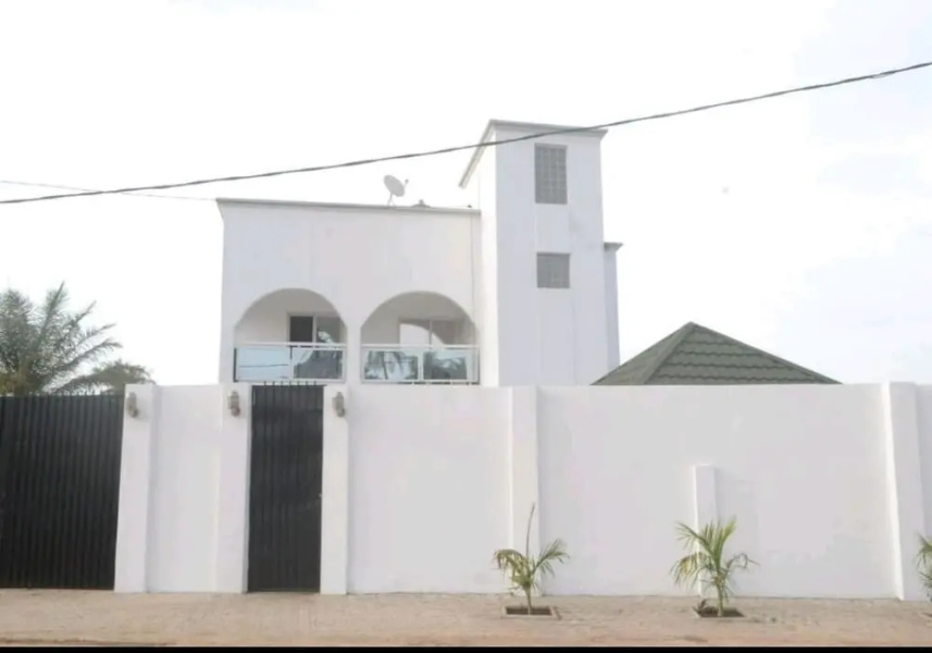 Drammeh's Villa