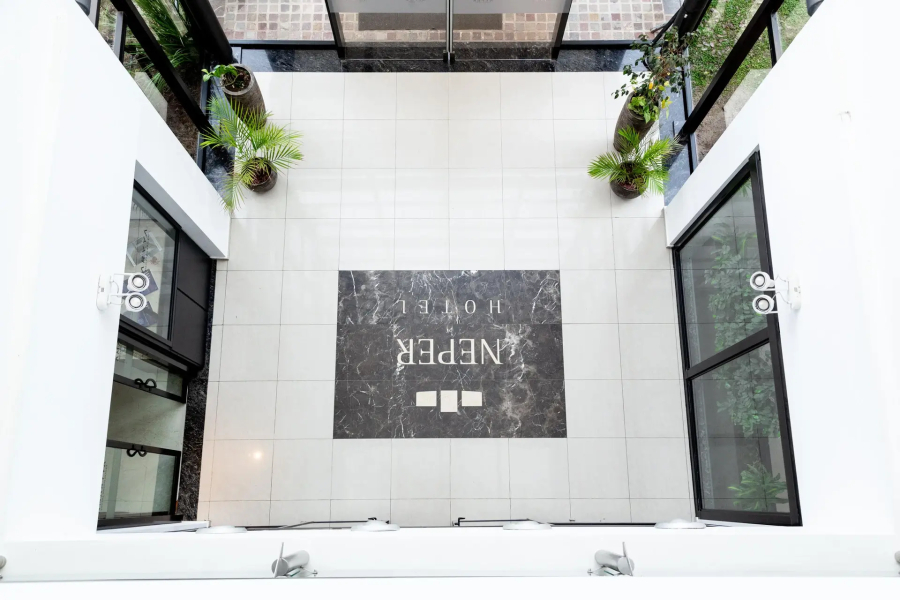 Neper Select Hotel