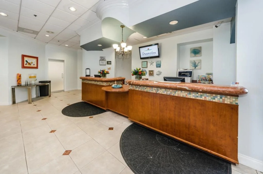 DreamView Beachfront Hotel & Resort