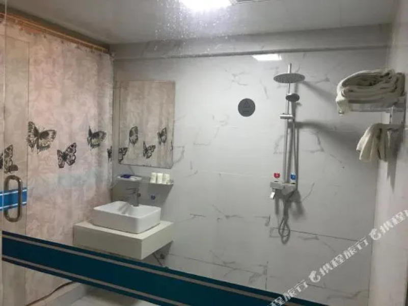 Xinquan Business Hotel