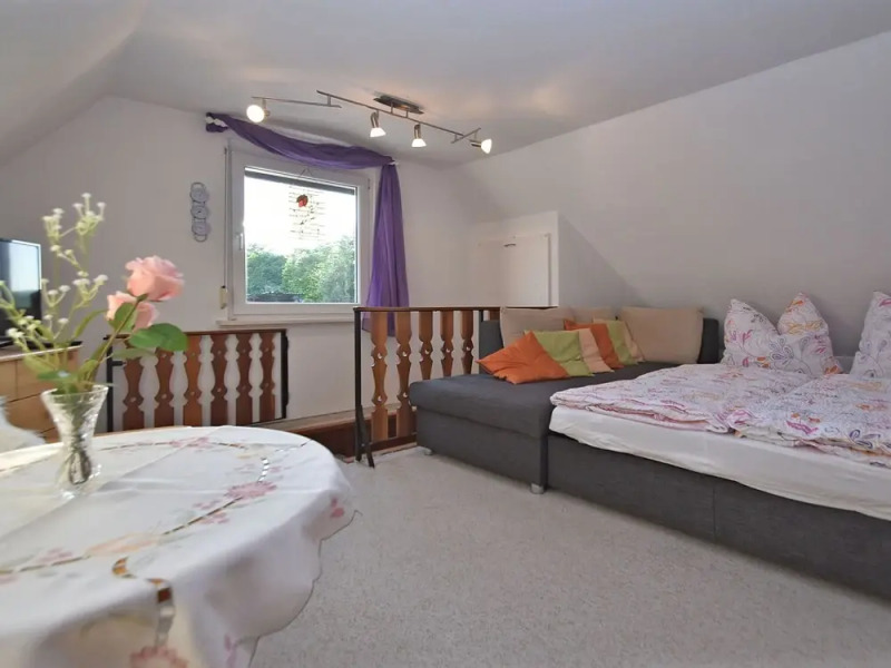 Modern Holiday Home in GÃ¼ntersberge With Fish Pond