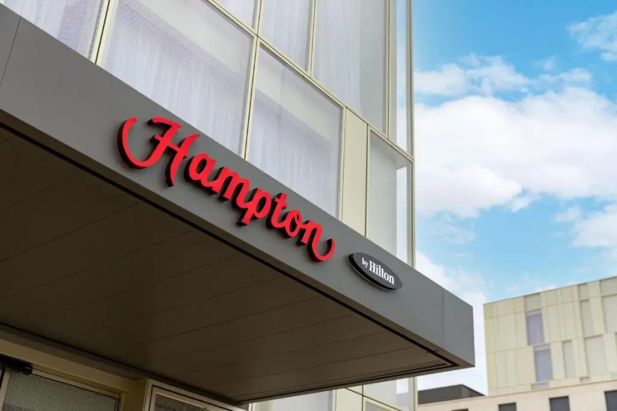 Hampton by Hilton Tours Centre