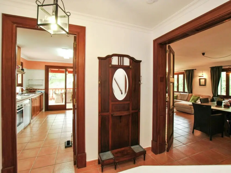 Spacious Mansion in Alaró With Swimming Pool