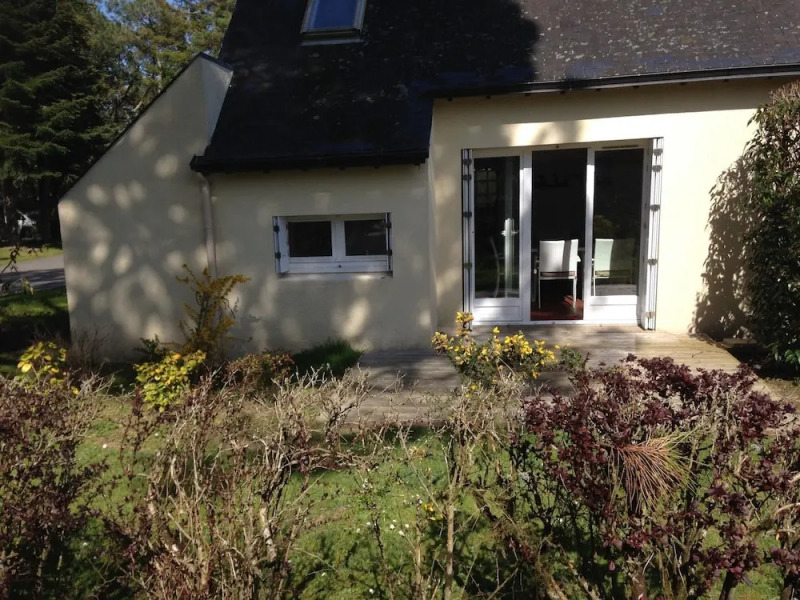 House With 3 Bedrooms in Ploemel, With Furnished Garden - 6 km From th