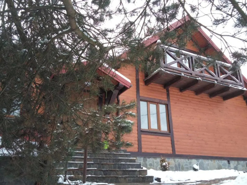 Nad Prutom Apartment