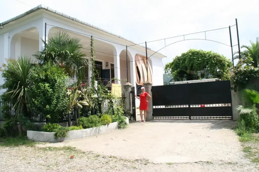 Bis A Guesthouse