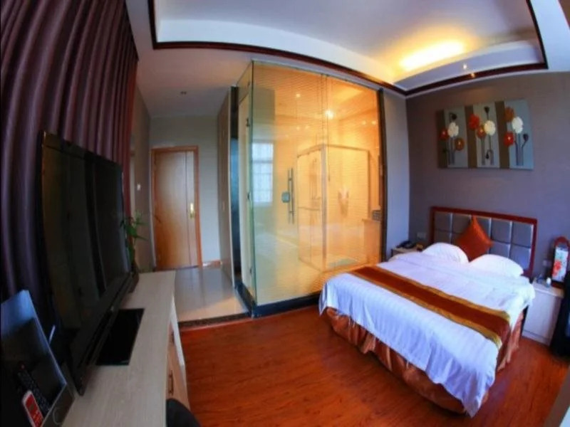 Wuyishan Huanyu Tourist Club