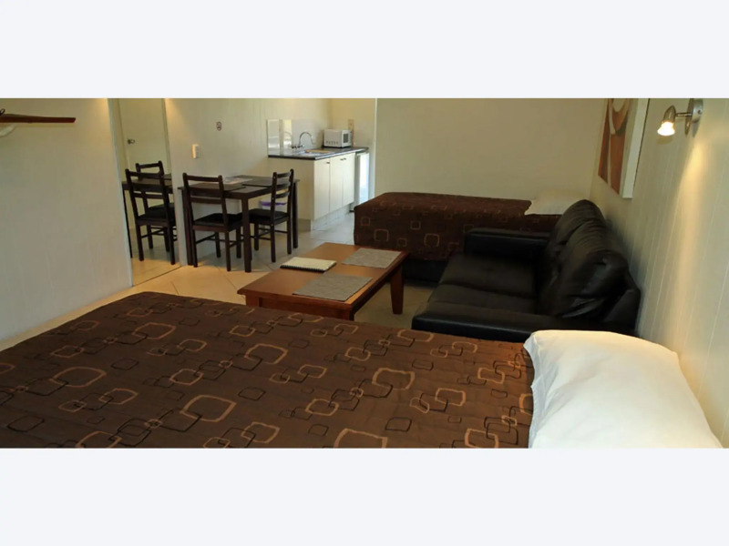 Pacific Palms Motor Inn
