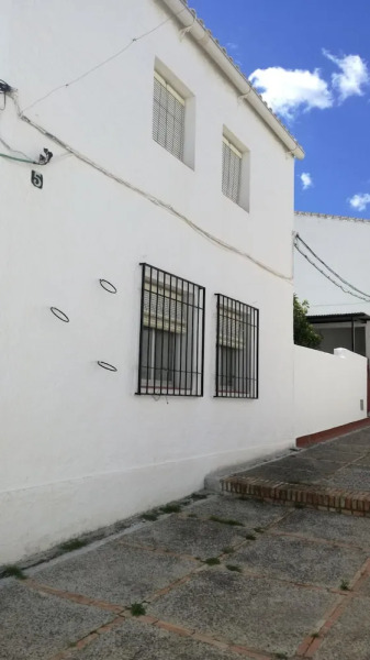 House With 3 Bedrooms in Zalea, With Wonderful City View, Enclosed Gar