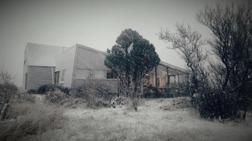 Eyvindarholt Guesthouse