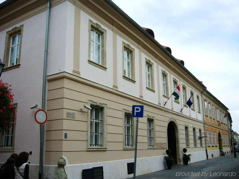 Buda Castle Hotel