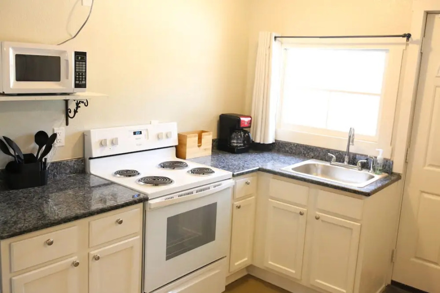 Bryn Oaks Bed and Breakfast