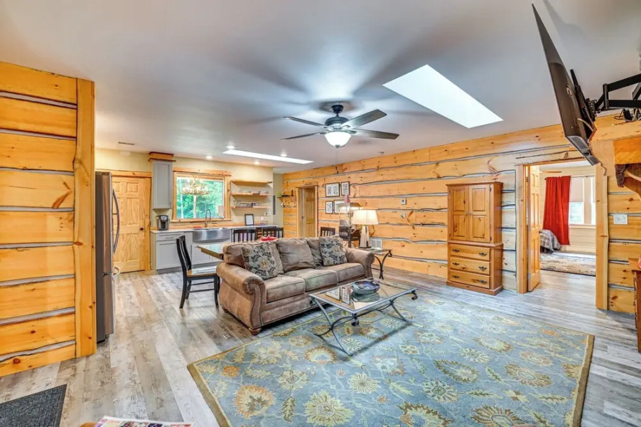 Tree Tops Retreat ~ 19 Mi to Lake George!