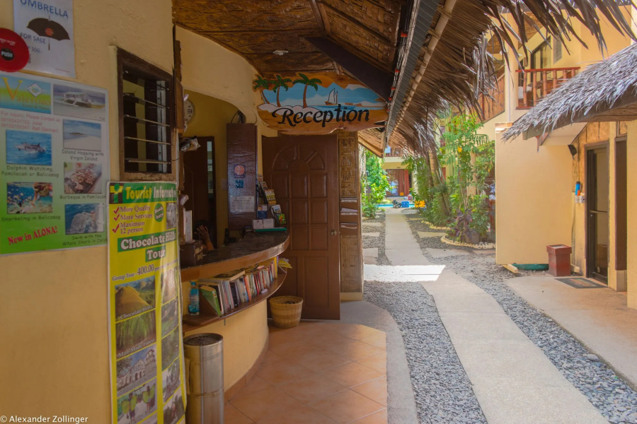 Alona Vida Beach Resort