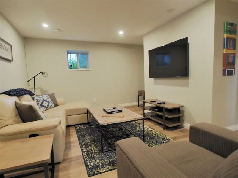 Naramata Bench 3 3 Bedrooms 1.5 Bathroom Home