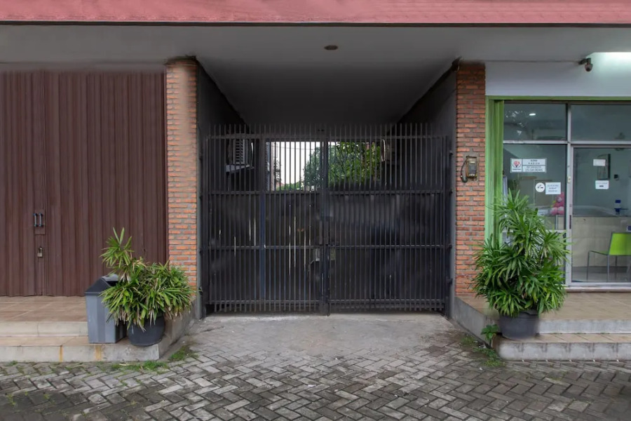 Griya Mas Syariah by OYO Rooms