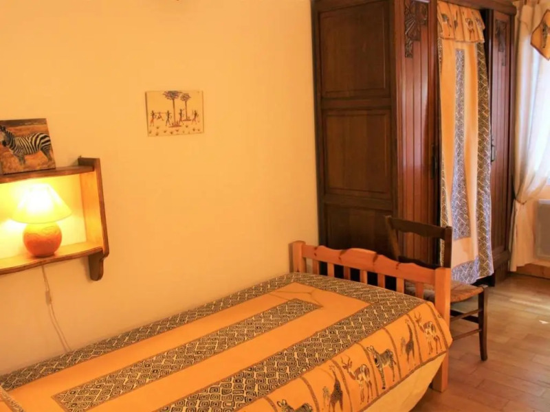 Gîte Rouffignac-Saint-Cernin-de-Reilhac, 3 pièces, 4 personnes - FR-1-616-105