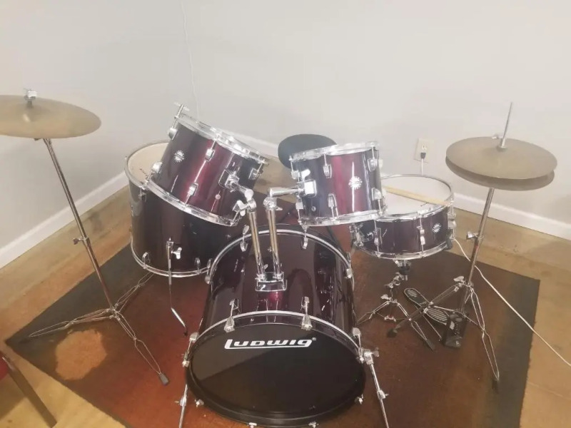 Private Pickleball Pool & Palms Resort