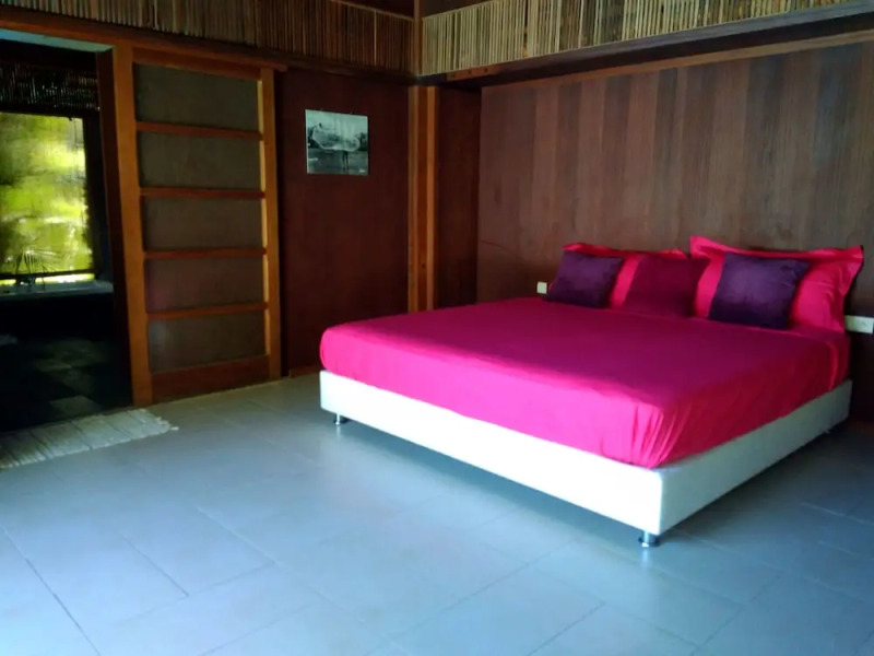 Moorea - Pool Mountain Moorea