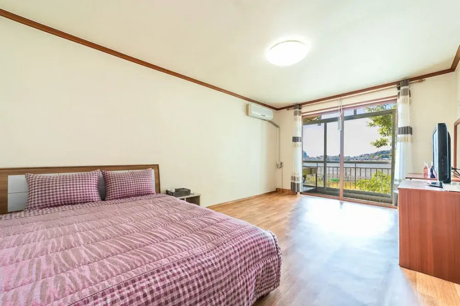 Forest Garden Pension