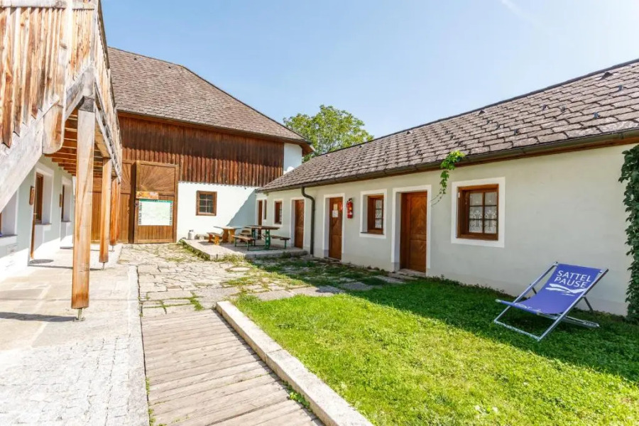 Camping & Pension Au an der Donau