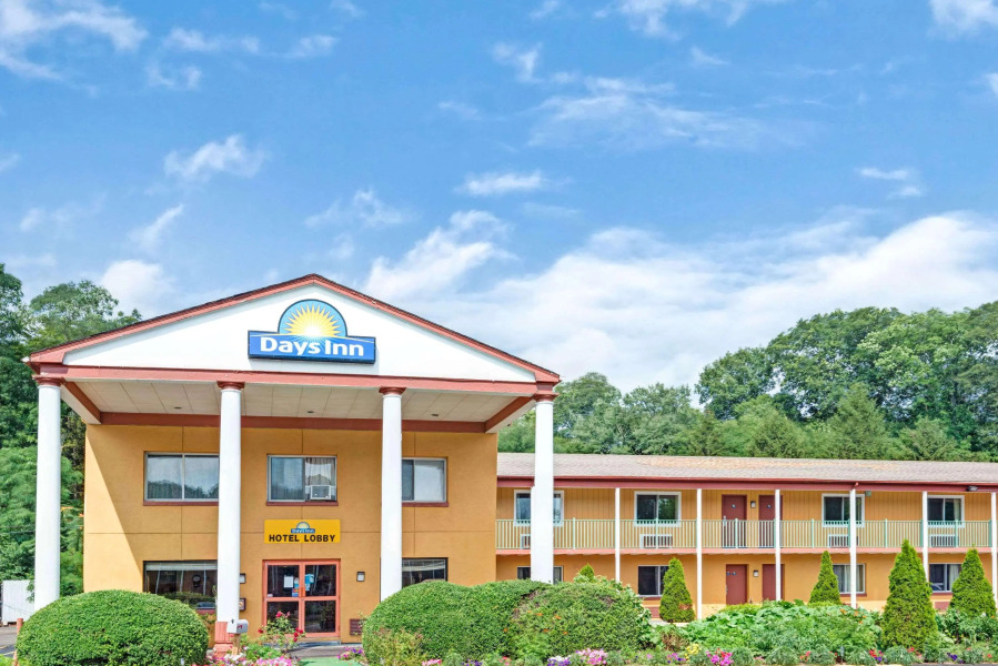 Days Inn and Conference Center Branford