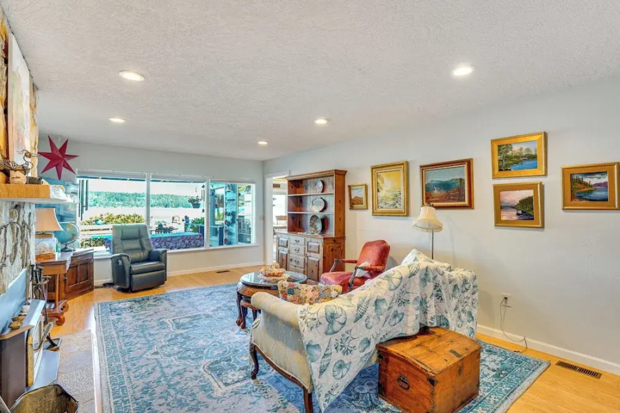 Across Water From Belfair SP: Hood Canal Cottage!