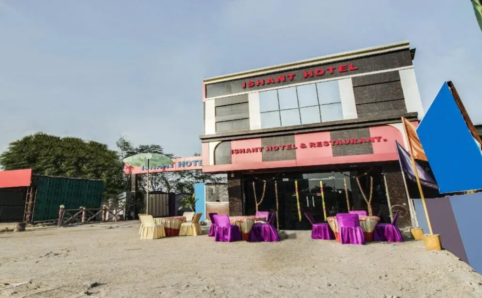Hotel Ishant And Restaurant By OYO Rooms