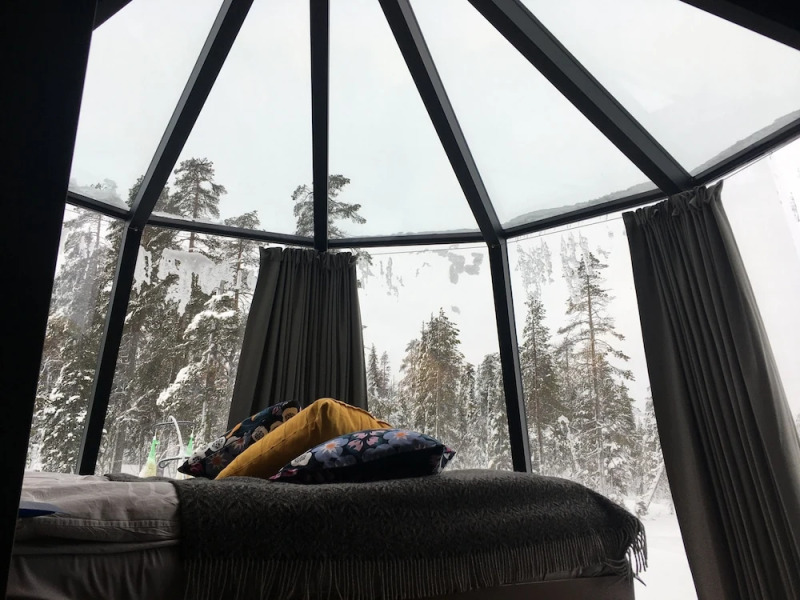 SnowLounge AuroraHut GlasIgloos IceHotel