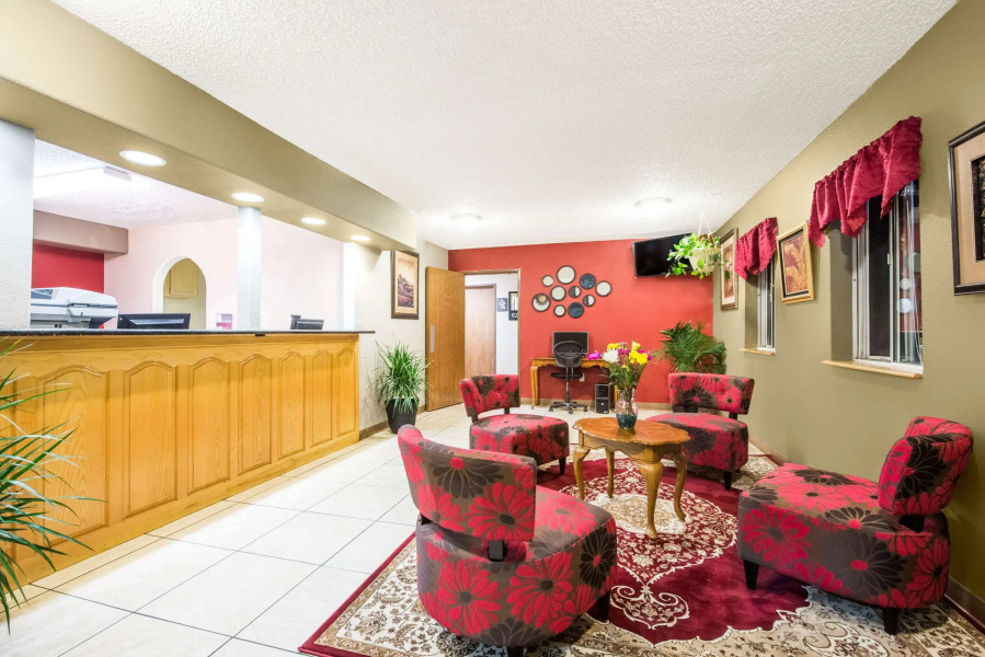 Super 8 by Wyndham Grants