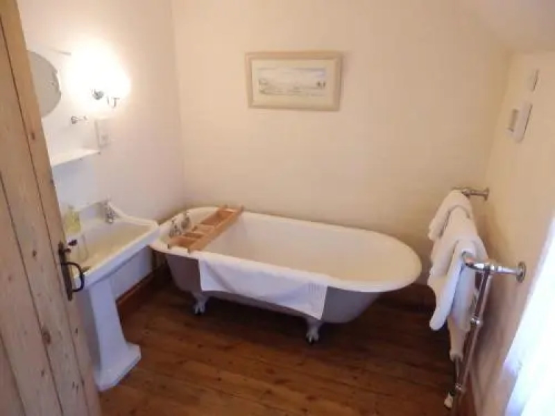 Westgate House & Barn