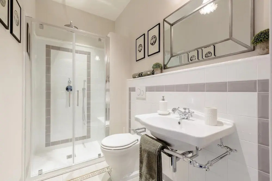 The Park View Apartment