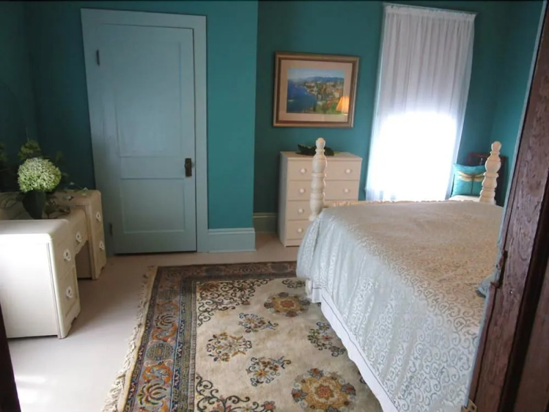 The Old Victorian Inn