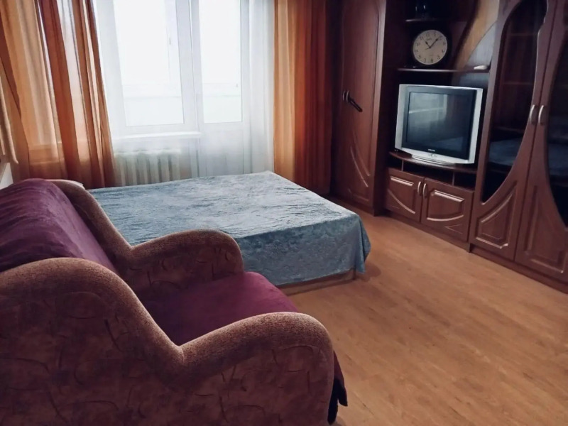 Апартаменты на улице Обручева 37