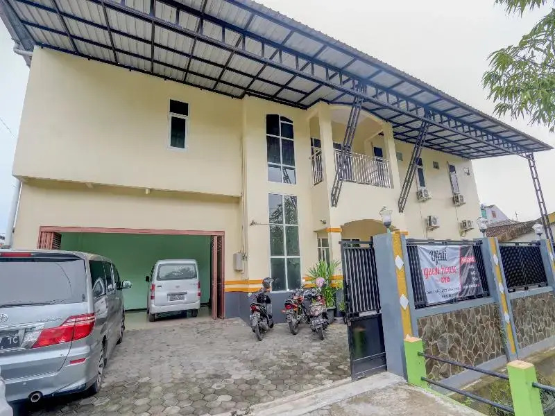 OYO 90709 Djati Guest House