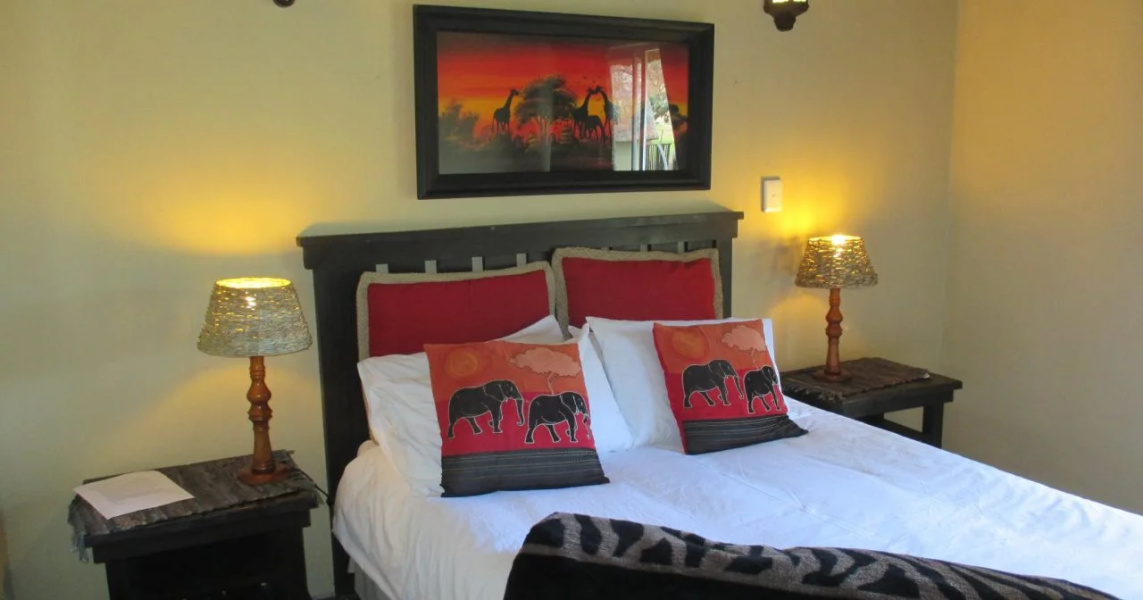 Aloe and Elephant Lodge