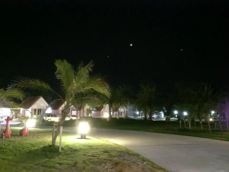 Maingam Resort Uthaitani