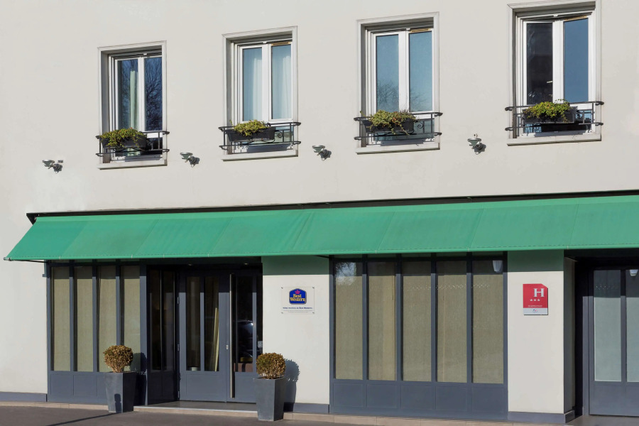 Best Western Rives de Paris La Defense