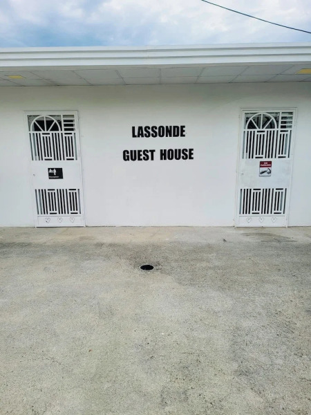 Residencial Lassonde Guest House