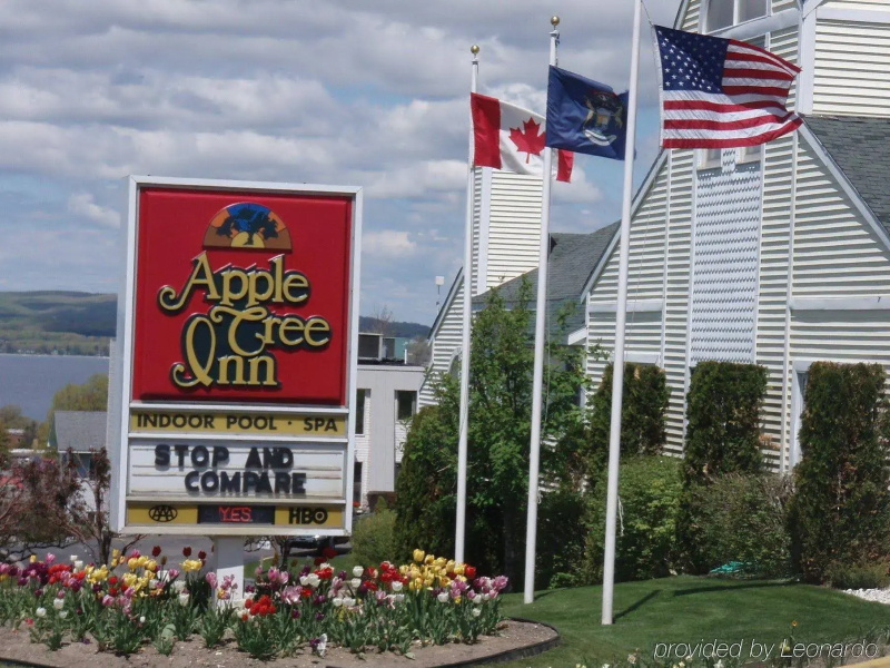 Apple Tree Inn, SureStay Collection by Best Western