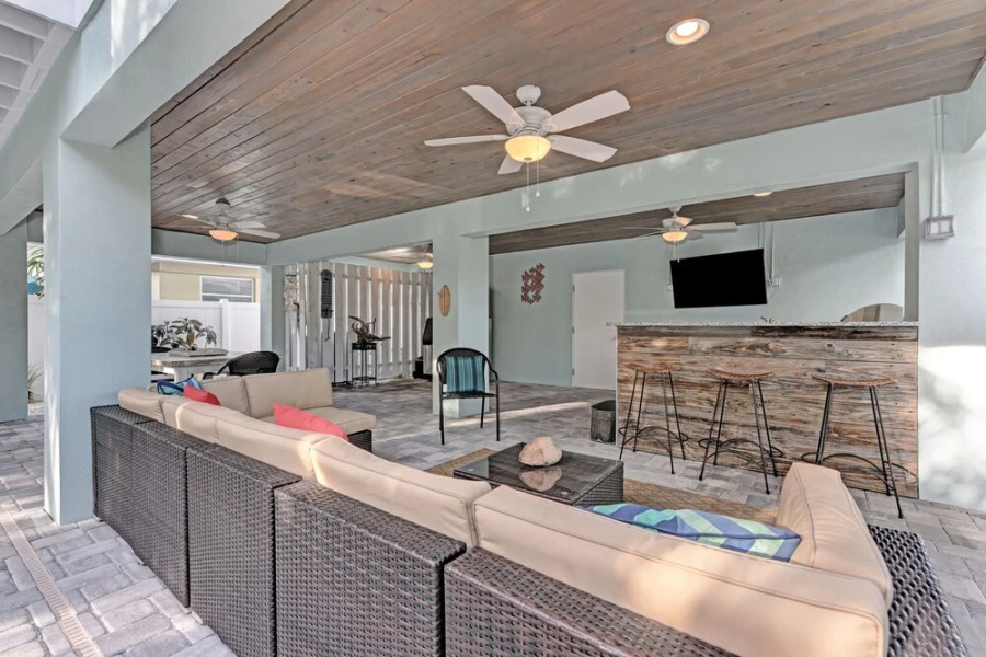 Coconut Breeze Estate