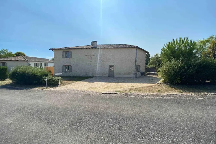 Le Genet With Private Swimming Pool