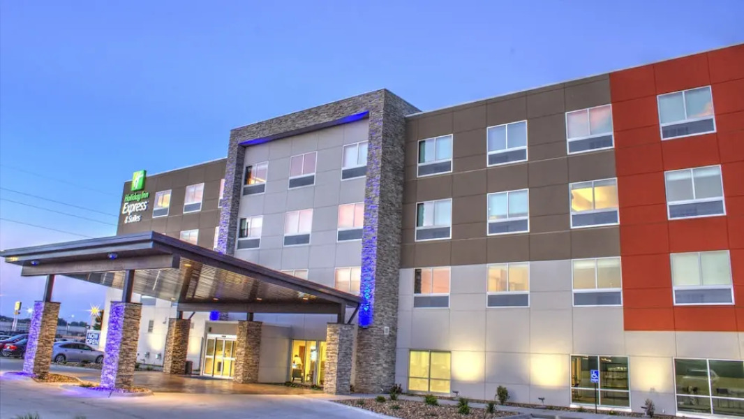 Holiday Inn Express & Suites Spencer