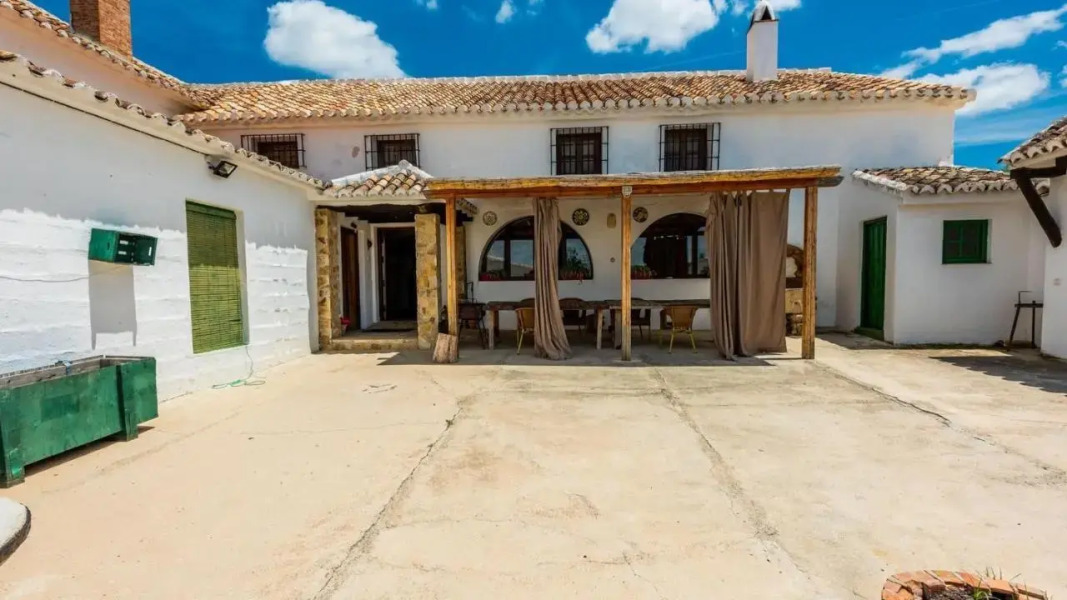 Cortijo Alzamigaja Archidona by Ruralidays